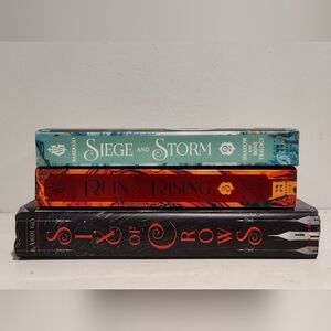 Shadow & Bone Book Set